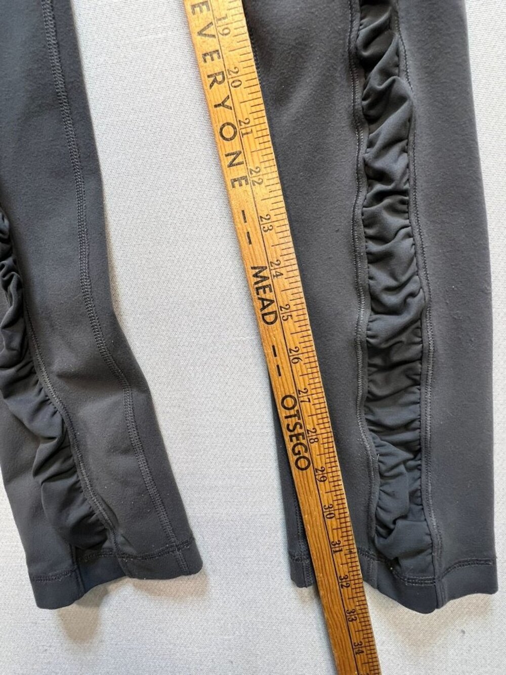 Lululemon Women's High Waisted Athletica Leggings Ruched Ankle Charcoal Gray - Picture 5 of 7